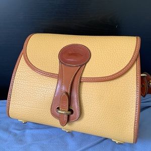 Vintage Dooney & Bourke Essex in Palomino